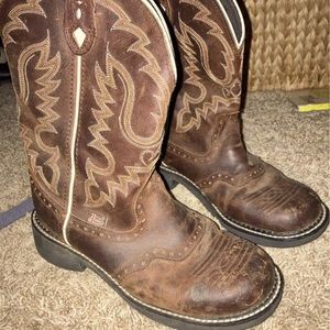 Cowboy boots worn but only a few times paid $150